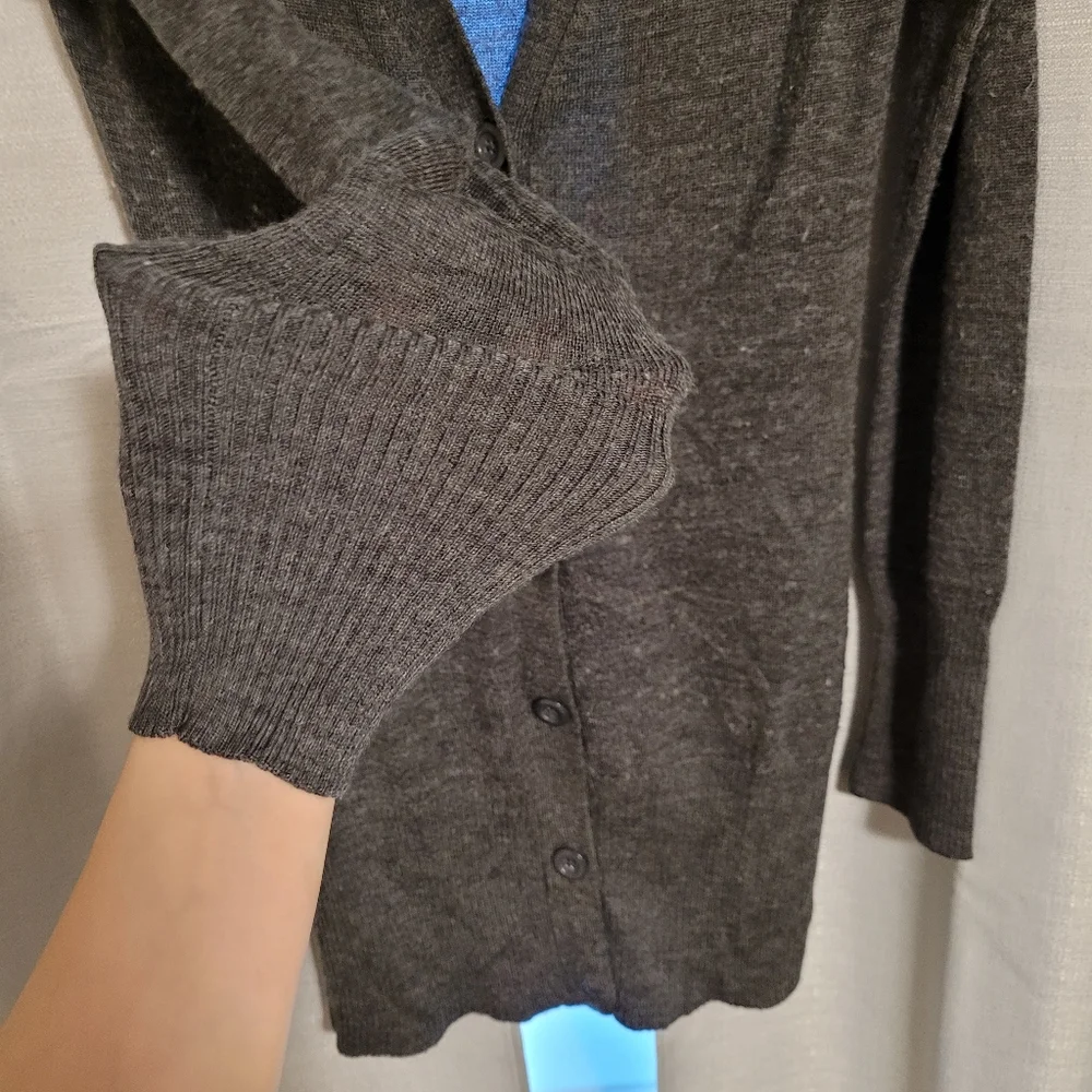 4 Cardigans: - Picture 8 of 13